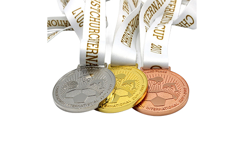 深圳金屬獎(jiǎng)牌生產(chǎn)制作廠家專業(yè)定做體育競(jìng)賽金銀銅獎(jiǎng)牌